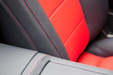 110328_mazda-mx-5_salon_029_1.jpg